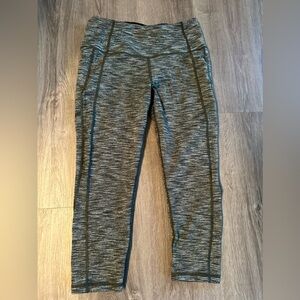 Victorias Secret workout leggings- MED